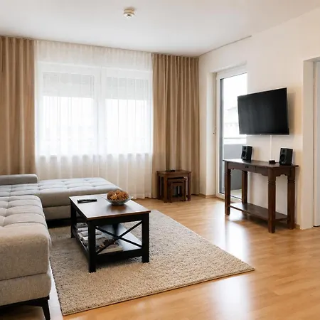 Canstay Deluxe Apartment