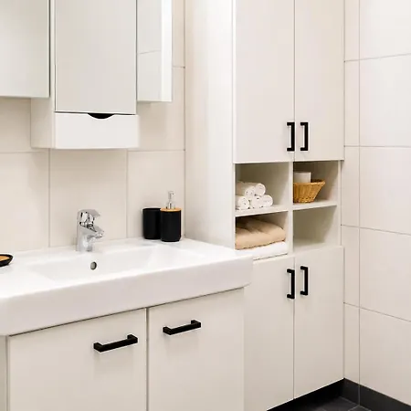 Canstay Deluxe Apartment *
